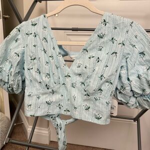 Floral Puff Sleeve Wrap Top